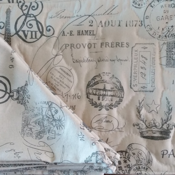 Paris pour Six - 6 Place Table Setting - Picture 4 of 4